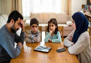از اجبار آموزشی تا رهایی دیجیتال/ مرز باریک میان نظارت و سرکوب در زیست آنلاین دانش‌آموزان ایرانی