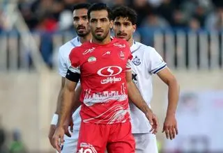پرسپولیس با وحید امیری تمدید می‌کند