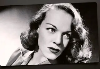 دختر بازیگر قرن درگذشت