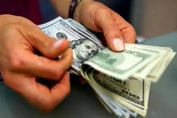 اعلام آخرین قیمت روز ارزها؛ ۹۲ هزار تومان برای دلار
