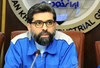 دور باطل خصوصی‌سازی خودروسازها ادامه دارد