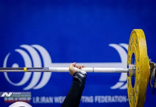 مسابقات وزنه‌برداری قهرمانی کشور به تعویق افتاد