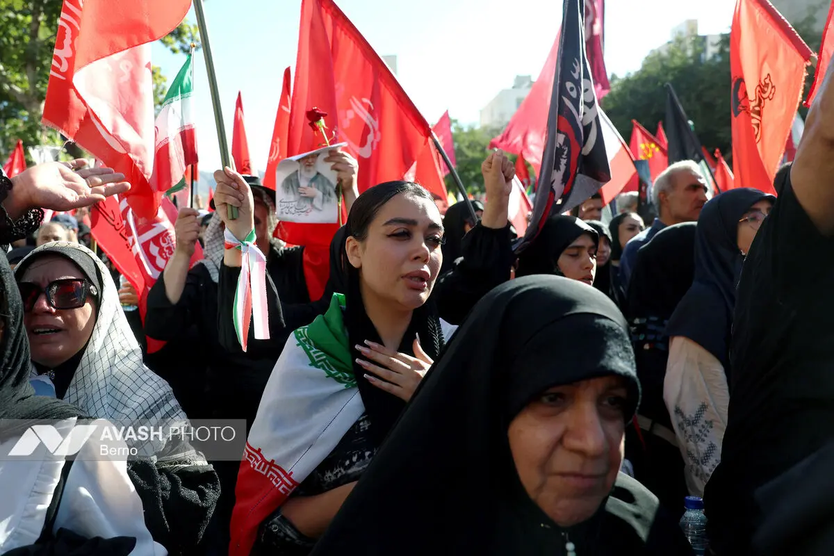 مراسم تشییع پیکر مطهر رهبر شهید انقلاب - مشهد