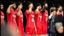 سلام نظامی والیبالی‌ها در میدان مسابقه