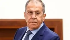 رایزنی لاوروف و بن‌فرحان درباره کاهش تنش‌ نظامی و سیاسی در منطقه