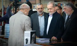 کتاب‌ها باید بر اساس مسائل و نیاز روز جامعه نوشته شوند
