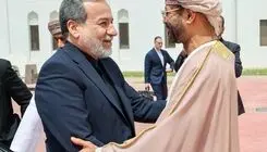 رایزنی وزیران خارجه ایران و عمان درباره سازوکارهای مناسب برای تردد کشتی‌ها از تنگه هرمز