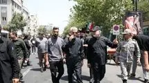 دریادار سیاری: مردم قدر رهبر شهیدشان را می‌دانند