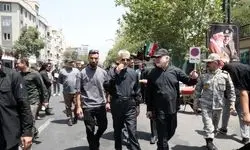 دریادار سیاری: مردم قدر رهبر شهیدشان را می‌دانند