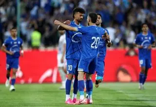 طلسم‌شکنی استقلال با جشنواره گل