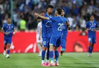 طلسم‌شکنی استقلال با جشنواره گل