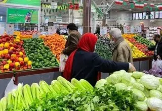 جدول قیمت انواع میوه و سبزیجات در هفته ابتدایی اردیبهشت‌ماه