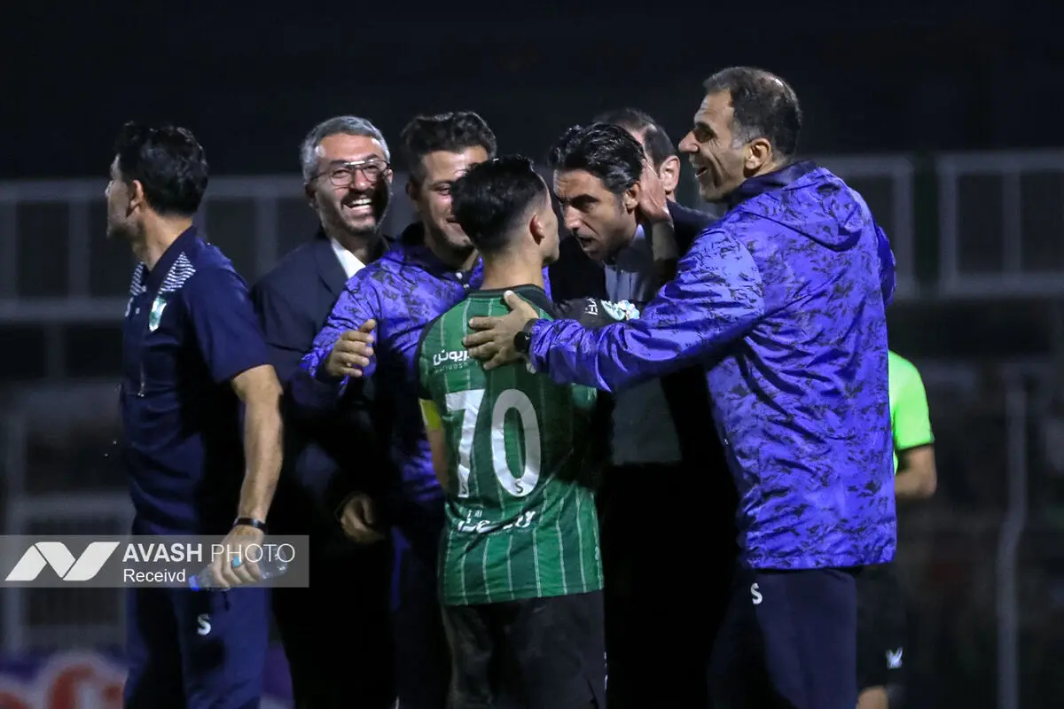 لیگ برتر فوتبال - خیبرخرم آباد و پرسپولیس