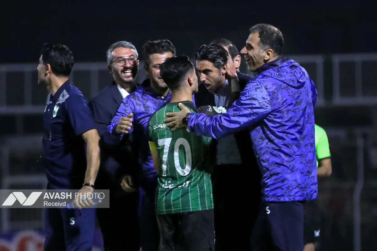لیگ برتر فوتبال - خیبرخرم آباد و پرسپولیس