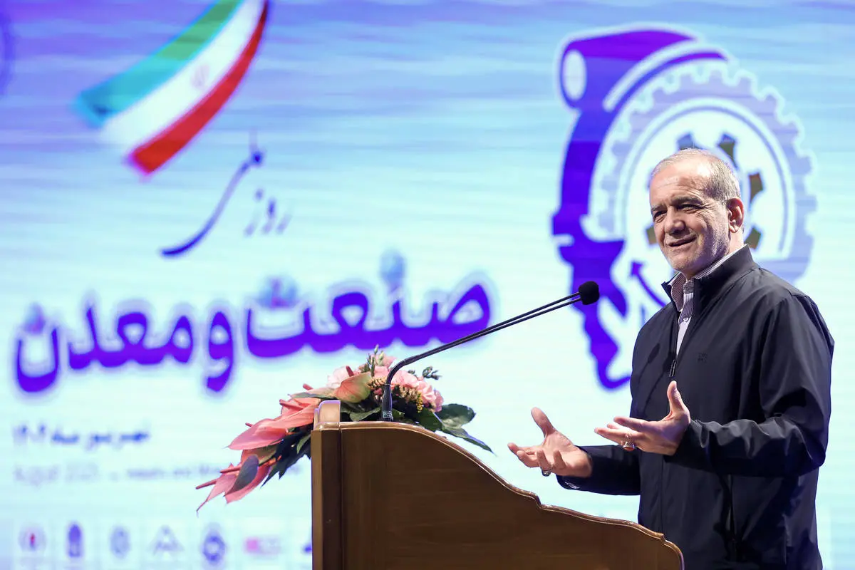 نمیگویم چه کسی مقصر ناترازی در آب و برق است/ در بیشتر شهرها با فرونشستهای ۳۵ تا ۳۶ سانتی مواجه هستیم
