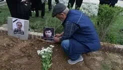 پیکر مهدی احمدی به خاک سپرده شد