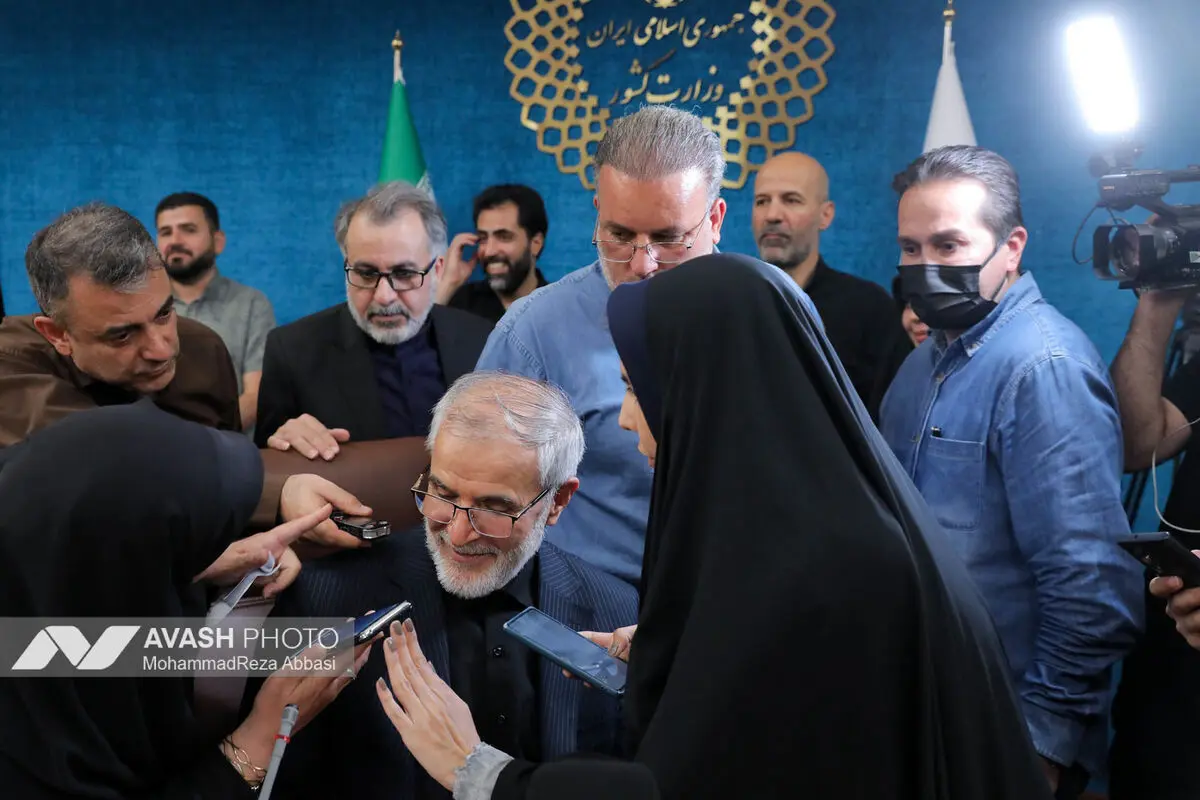 نشست خبری دبیر ستاد ملی مراسم وداع و تشییع پیکر مطهر رهبر شهید