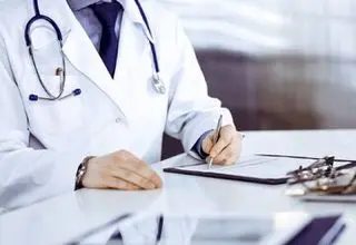 بیمه‌های تکمیلی تعرفه‌های مصوب دولت را نادیده می‌گیرند