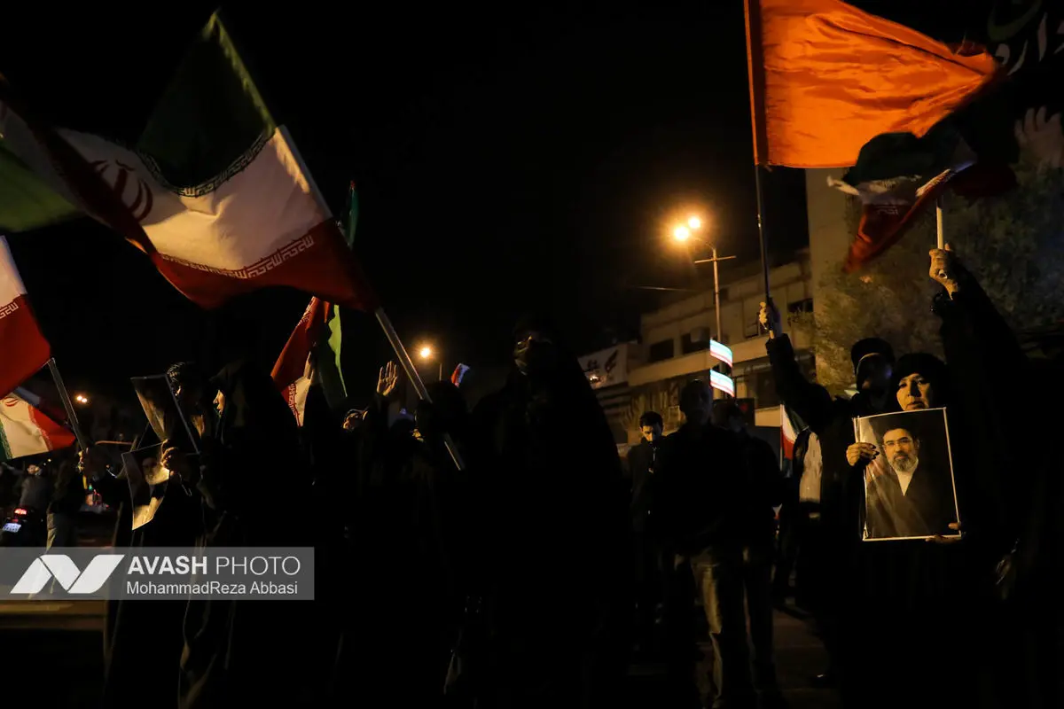 هفتمین شب تجمع مردم تهران در سوگ رهبر شهید