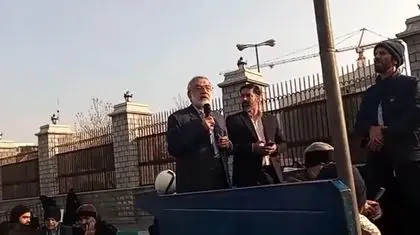 در اصلاح قانون تجمعات مشخص شده که چه کسانی می‌توانند تجمعات را برگزار کنند 