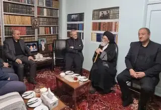 پزشکیان به دیدار پدر مرحوم آل‌هاشم رفت