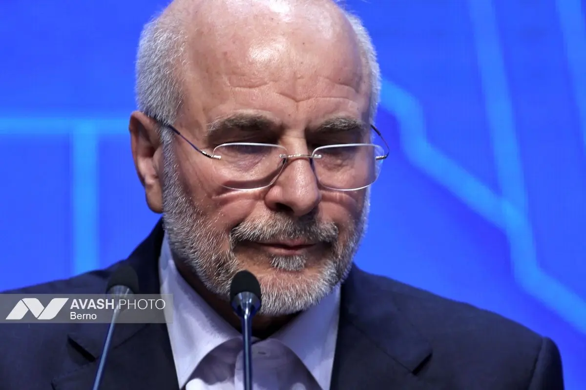 نشست خبری رئیس مجلس شورای اسلامی