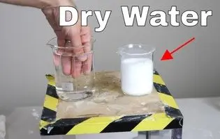 این آب، «خیس» نیست