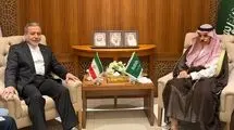عراقچی با وزیر امور خارجه عربستان گفتگو کردند