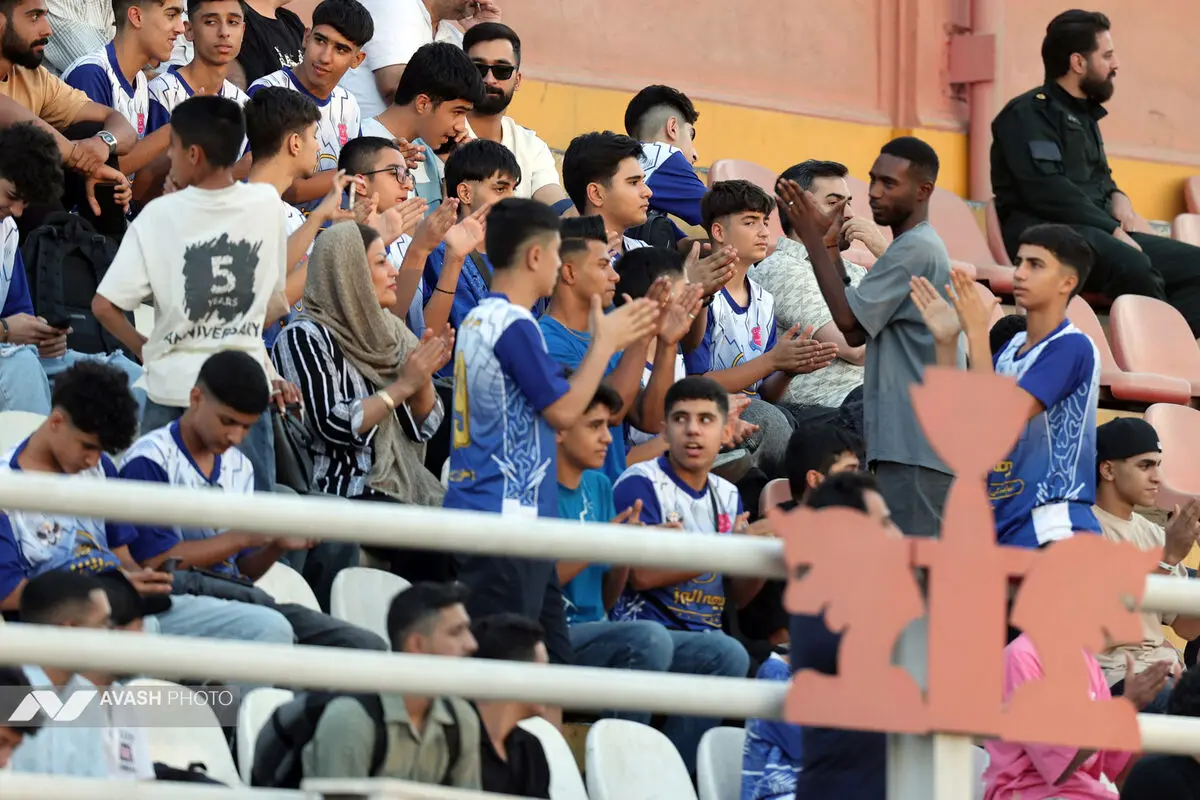 نونهالان استقلال و پرسپولیس