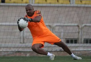 مربی پرسپولیس به فولاد پیوست