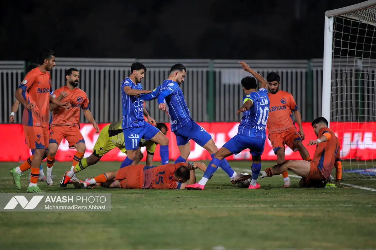 جام حذفی فوتبال ایران - استقلال و پادیاب