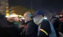 تصاویری از حضور پزشکیان در تجمعات مردمی امشب + ببینید 