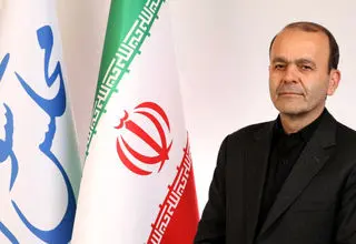 نماینده مجلس: در روزهای بعد از جنگ بیش از هزار و صد پیامک توهین‌آمیز علیه دولت دریافت کردم 