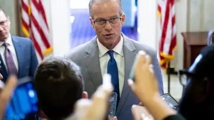 بازی دموکرات‌ها و جمهوری‌خواهان با کارت تعطیلی دولت