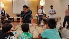 کودکان را از اخبار ناگوار دور کنیم