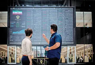 ورود شاخص بورس به کانال ۳.۲ میلیون واحدی 