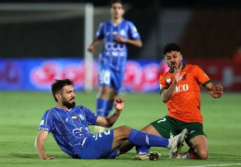 سپاهان ۲ استقلالی مغضوب را نمی‌خواهد