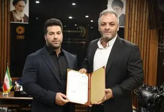 سنگ تمام انوشیروانی برای رفقا!