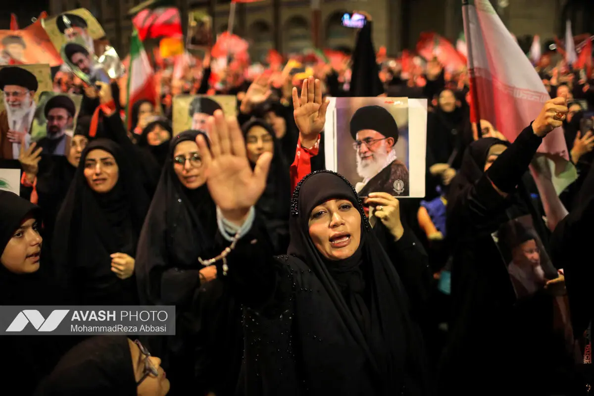 نخستین روز مراسم وداع با رهبر شهید انقلاب - ۲