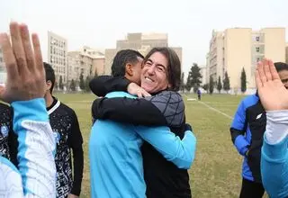 ساپینتو به این ۳ بازیکن استقلال مشکوک شد