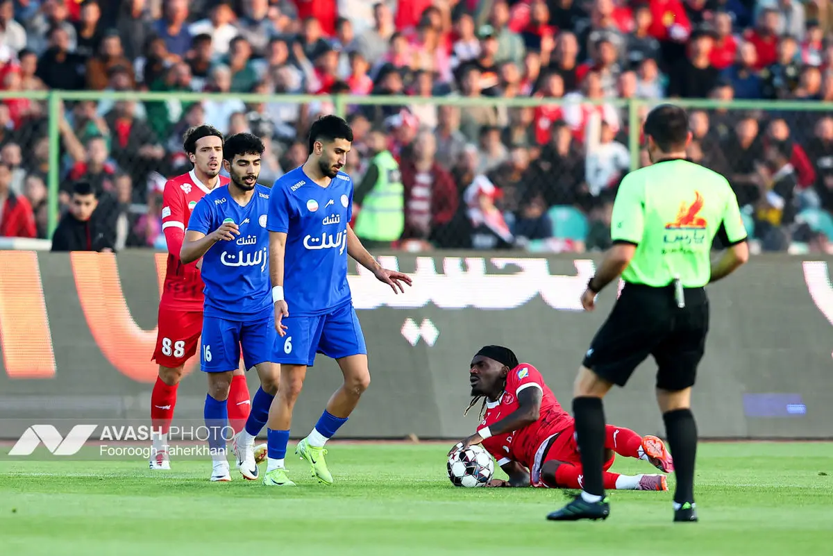 لیگ برتر فوتبال - پرسپولیس و استقلال خوزستان