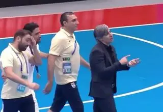 قهر شمسایی از سکوی قهرمانی پس از اتفاق عجیب
