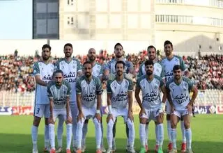 مسئولان ذوب‌آهن چک بلامحل کشیدند