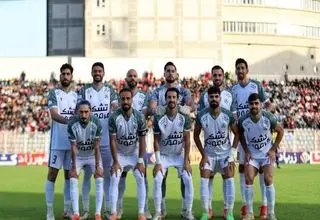 مسئولان ذوب‌آهن چک بلامحل کشیدند