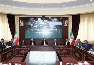 تمایل رئیس فدراسیون بسکتبال برای تمدید قرارداد سرمربی یونانی