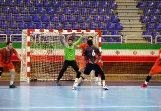 بازی پایاپایی مقابل سپاهان داشتیم