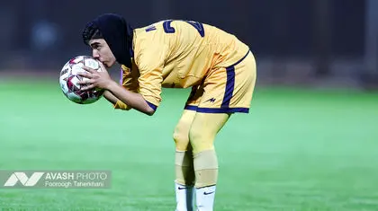 اولین جدال تاریخی پرسپولیس و خاتون بم؛ قهرمان مقابل تازه‌وارد پرهیاهو!