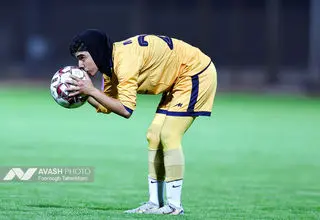 اولین جدال تاریخی پرسپولیس و خاتون بم؛ قهرمان مقابل تازه‌وارد پرهیاهو!