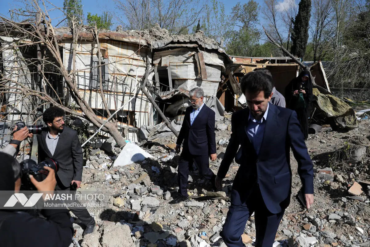 بازدید وزیر علوم از پژوهشکده هوا فضای سپاه