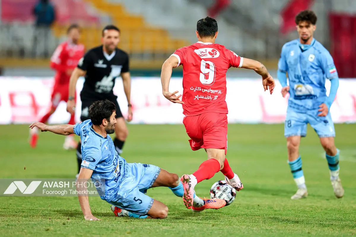 لیگ برتر فوتبال؛ پرسپولیس و چادرملو